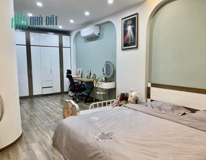BÁN NHÀ LẠC LONG QUÂN – TÂY hồ nước, địa chỉ ĐẸP, NHÀ ĐẸP, Ô TÔ ĐỖ cửa ngõ, NGÕ THÔNG