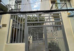 CHO THUÊ NHÀ NGAY TRUNG TÂM QUẬN 5, TIỆN ĐI Q1,3,4,6,8