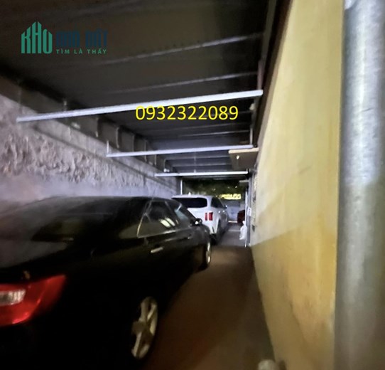 Nhà Đại Cồ Việt, Q.Hai Bà Trưng 200m2 - 3 tầng - Mặt tiền 12m - Ô tô đỗ trong nhà