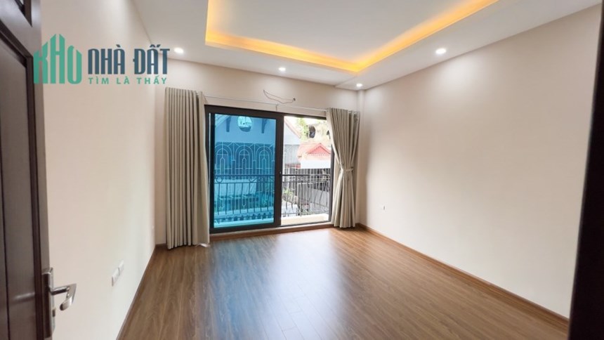 BÁN NHÀ TÂY SƠN LÔ GÓC - 6 TẦNG THANG MÁY - GARA OTO - 106 M2 - 15 TỶ