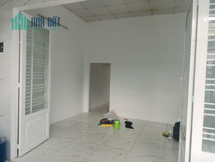 NHÀ HẺM ÔTÔ - SÁT CHỢ QUI ĐỨC - QUỐC LỘ 50 HUYỆN BÌNH CHÁNH -  DT 55m2 CHỈ 1.8 TỶ