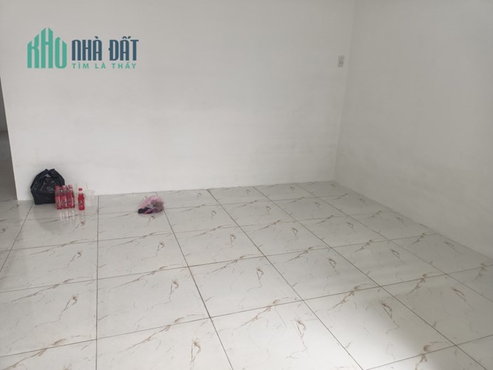 NHÀ HẺM ÔTÔ - SÁT CHỢ QUI ĐỨC - QUỐC LỘ 50 HUYỆN BÌNH CHÁNH -  DT 55m2 CHỈ 1.8 TỶ