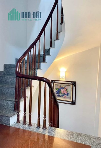 BÁN GẤP ngôi nhà XUÂN ĐỈNH, ngôi nhà tuyệt đẹp - 10M dạo phố XUÂN ĐỈNH, SỔ NỞ HẬU