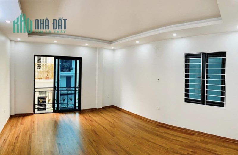 Bán nhà Xuân Diệu, nhà đẹp ngõ nông giáp Hồ Tây, DT 41mx4T, chỉ 5.38 tỷ