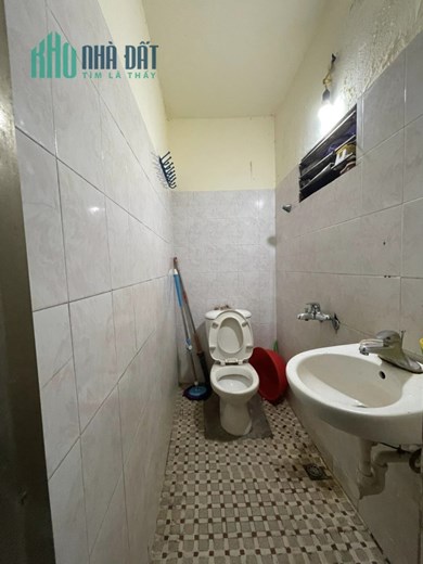 Nhà Chùa Bộc, Đống Đa, 40m2 x 5 tầng, phân lô, 3 thoáng, kinh doanh, chủ cần bán gấp