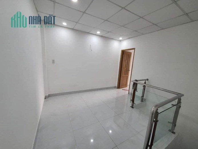 Bán nhà 2 tầng, Thống Nhất, 4x12.5m, Hẻm 4m thông chỉ 3.7 tỷ