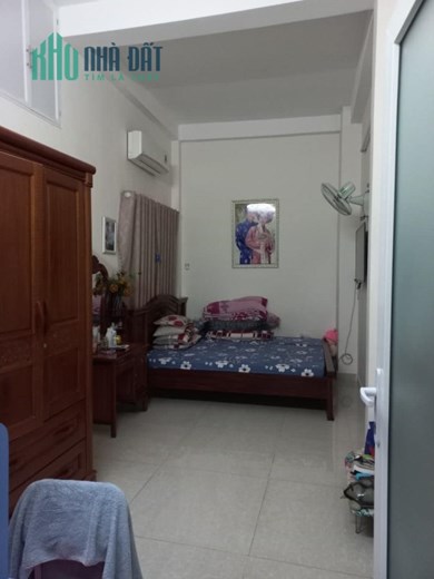 Bán nhà HXH, Thống Nhất, Phường 11, Gò Vấp, 3 Tầng, 50m2, Giá giảm còn 4 tỷ 8