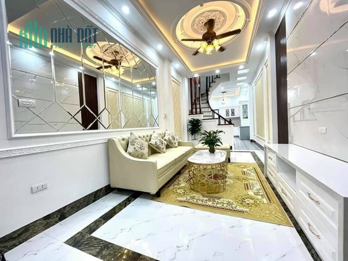 Nhanh tay! Nhà đẹp phố Đỗ Đức Dục, 50m2, ô tô, lô góc 5 tỷ 5