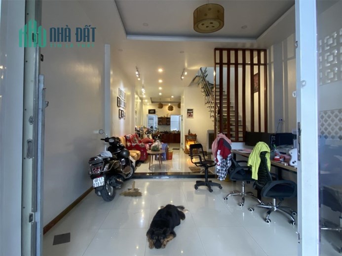 SỞ HỮU NGAY Căn Nhà Vị Trí Siêu Đẹp mặt tiền đường Xuân Thuỷ KDC Hồng Phát