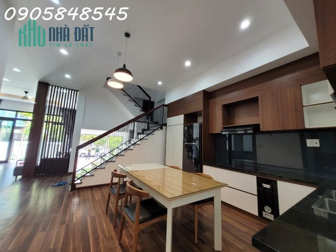 Cho Thuê Nhà 4PN gần khu Biệt Thự Thăng Long, cách sông Hàn 100m-0905848545