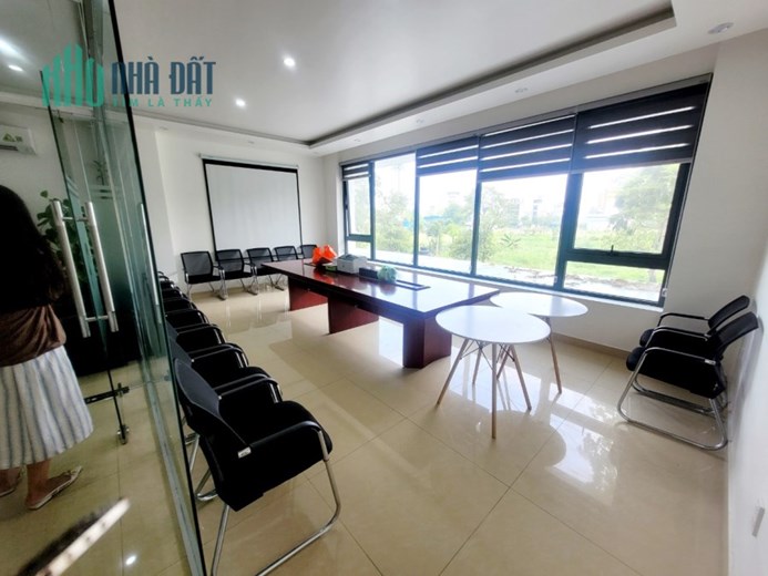 Tầng 2 Cho thuê văn phòng tầng 2 Vin marina Cầu Rào 2 full đồ