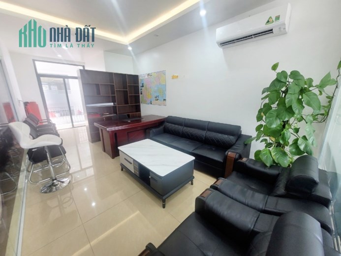 Tầng 2 Cho thuê văn phòng tầng 2 Vin marina Cầu Rào 2 full đồ