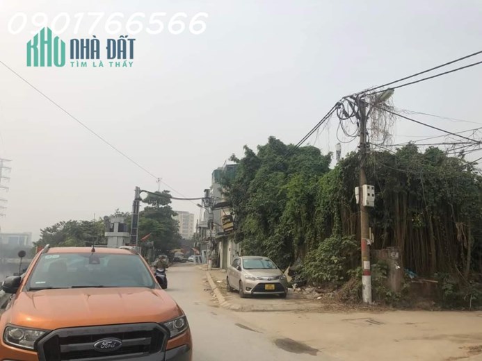 Lô góc, Hàng xóm Quận ủy Hoàng Mai, Phố Thịnh Liệt, 197m, Giá 16 tỷ.