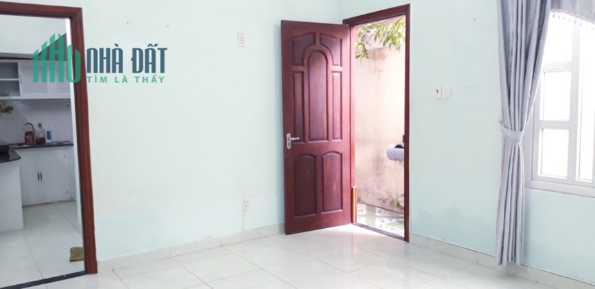 Cho thuê căn hộ 65m2 MT 399 Nguyễn Trọng Tuyển, P2, Tân Bình - HCM