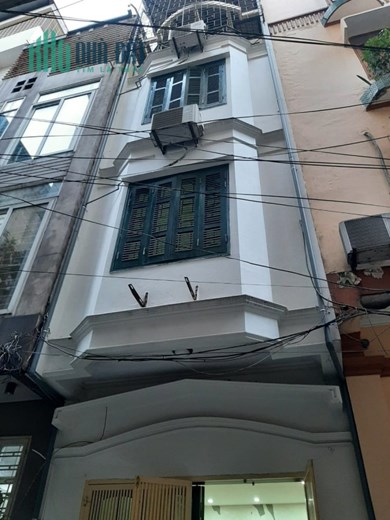 BÁN NHÀ KHU PHÂN LÔ NGUYỄN CHÍ THANH ĐỐNG ĐA HN. VỈA HÈ , Ô TÔ TRÁNH . GIÁ 200TR/M2