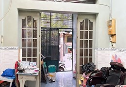 Ngộp bank, bán gấp nhà Phan Văn Trị, Bình Thạnh, 45m2, 3 tầng, chỉ 4 tỷ 500