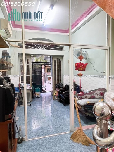 Ngộp bank, bán gấp nhà Phan Văn Trị, Bình Thạnh, 45m2, 3 tầng, chỉ 4 tỷ 500
