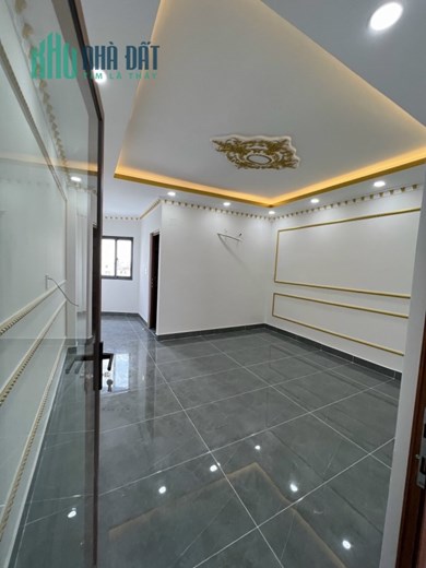Bán nhà 4x17 Khu Tên Lửa-  trệt,3 lầu, 4PN5WC- 12,5 tỷ