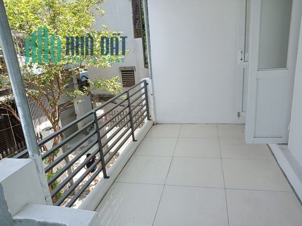 Bán nhà mới xây 2 tầng 2 mặt tiền trung tâm phường Ngọc Trạo