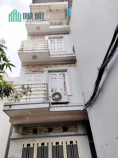 Chính chủ bán nhà 4 tầng tại Thanh Nhàn Trung Tâm Quận Hai Bà Trưng Đủ Mọi Tiện Ích.