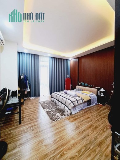 BÁN NHÀ  PHÂN LÔ, LẠC LONG QUÂN, TÂY HỒ,  75M, 4T, MT 4.5M, GA RA OTÔ, LÔ GÓC, 3 THOÁNG, GIÁ 9 TỶ 5.