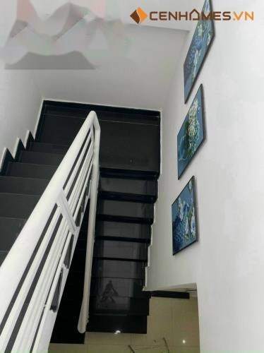 Bán nhà mới 2 lầu hẻm 630 Huỳnh Tấn Phát Phường Tân Phú Quận 7, 4,8 tỷ,cách quận 1 chi 10 phút