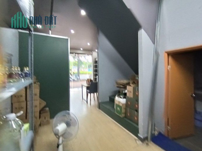 Deal tốt giá hời mặt tiền đường Điện Biên Phủ, Bình Thạnh Hồ Chí Minh.