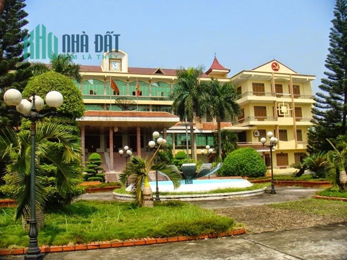Bán đất Trung tâm thị trấn Quế, gần UBND, trường tiểu học, cách Trung tâm hành chánh huyện mặt