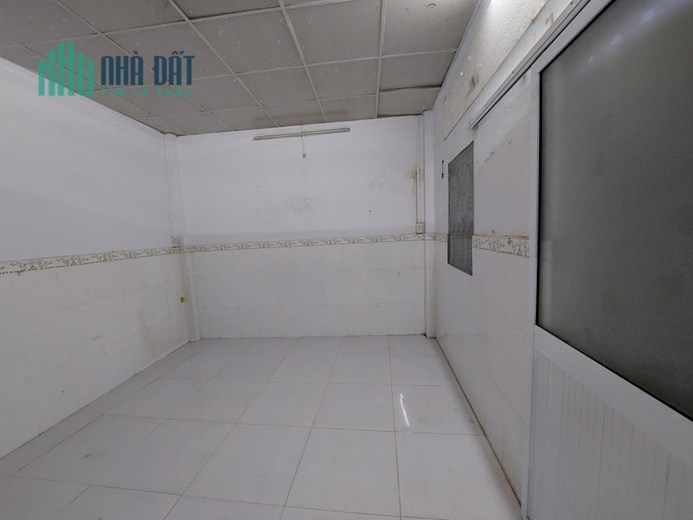 Nhà bán Q11, HXH thông Lạc Long Quân, ngang hơn 6m chỉ 3.5 tỷ