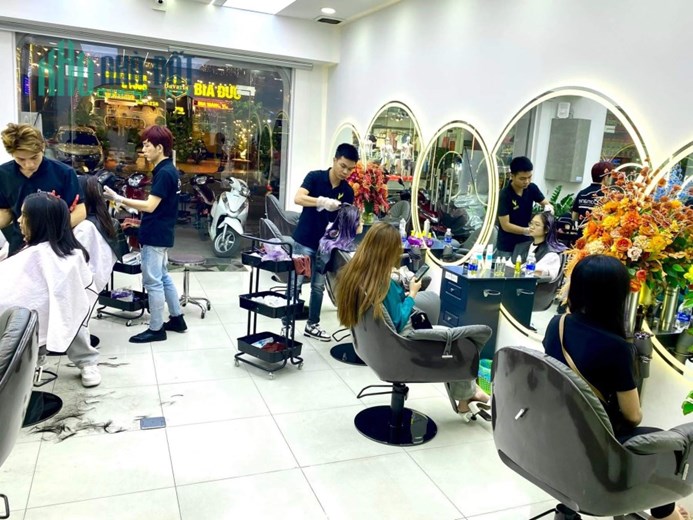 SANG NHƯỢNG ĐỒ SALON VIE HAIR