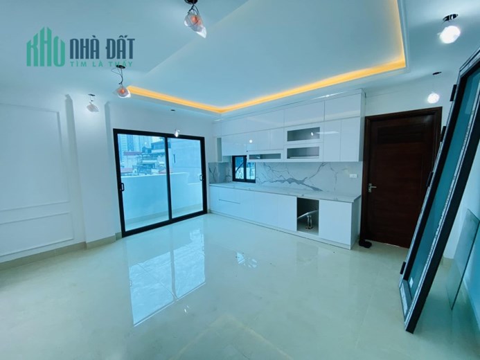 Bán Nhà 6 Tầng Lô Góc Khu Phân Lô Vip Phố Đào Tấn - 2 Mặt Ngõ Ô Tô Tránh -  DT : 60m - MT : 14m -