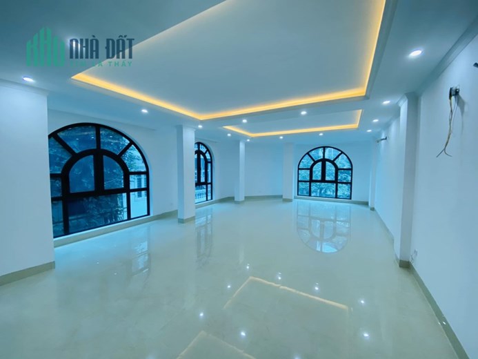 Bán Nhà 6 Tầng Lô Góc Khu Phân Lô Vip Phố Đào Tấn - 2 Mặt Ngõ Ô Tô Tránh -  DT : 60m - MT : 14m -