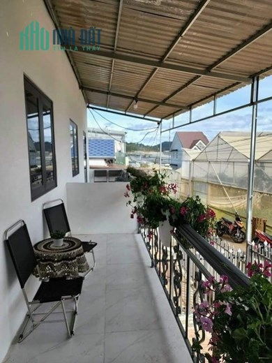 ( Hot Hot ) Chỉ 2.05 tỷ - Sở hữu ngay căn nhà đẹp giá rẻ hẻm ôtô tại Đà Lạt 70m2