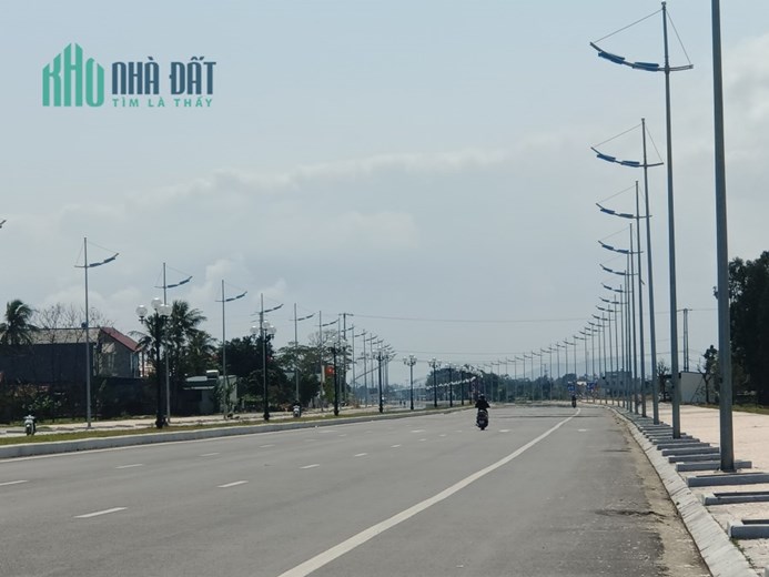 Cần tiền cắt lỗ 300tr lô đất mua để dành gần ngay chợ Quảng Hùng