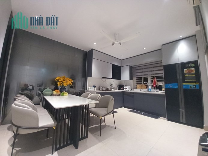 MP XUÂN ĐỈNH – GARA-OTÔ TRÁNH-MẶT TIỀN RỘNG –  KINH DOANH –DT 50M 5T 9.7 TỶ
