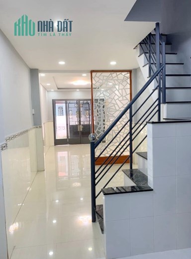 Cho thuê NNC hẻm Dã Tượng P10Q8. Giá 9 triệu / Tháng