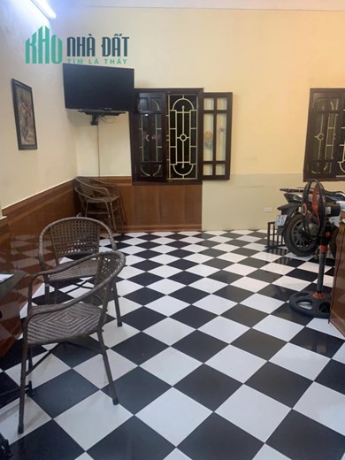 Bán ngôi nhà 47m2 phố Âu Cơ, Tây Hồ Chủ tự xây 4 phòng ngủ 10m 2 Ô tô tránh 3.4 Tỷ
