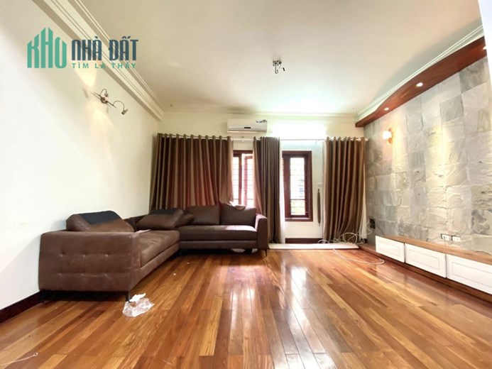 Bán nhà 50m2 phố Âu Cơ, Tây Hồ Dân xây 4 ngủ Ô tô tránh 10m 3.3 Tỷ