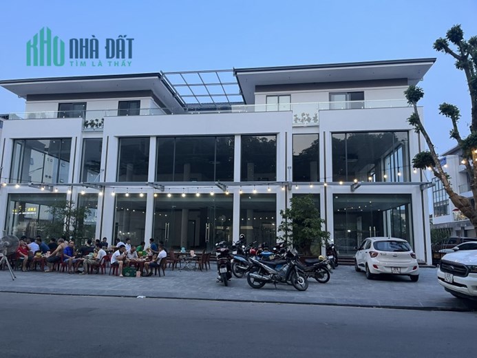 Bán Đất trống 160m2 mặt đường kinh doanh HECMAN sát đèn đỏ Nguyễn Sỹ Sách