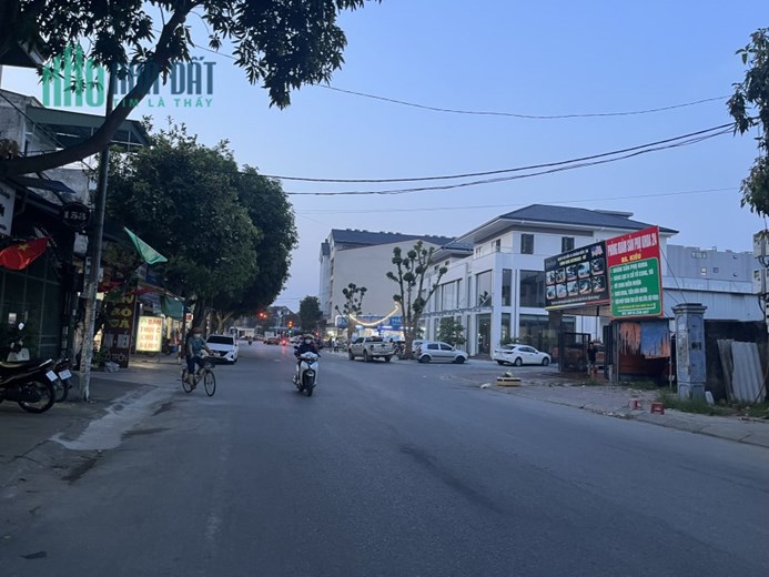 Bán Đất trống 160m2 mặt đường kinh doanh HECMAN sát đèn đỏ Nguyễn Sỹ Sách