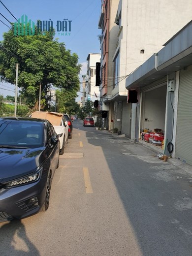 Nhà mặt phố 33m2, nhà cấp 4, mặt tiền 3.2m, Nguyễn Khoái - Hoàng Mai, giá 3.2 tỷ