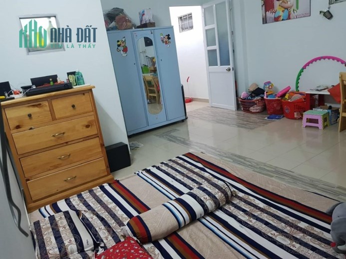 Gấp cần bán nhà chính chủ rẻ nhất Mặt tiền Tân Bình gần Quận 10