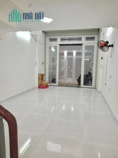 Giảm 1 tỷ  bán gấp Bùi Quang Là, HXH 4 tầng, 4x17m, nhà mới sổ đẹp chỉ 6.4 tỷ TL
