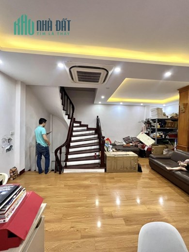 Bán nhà phân lô Võ Thị Sáu 50m x6T 8.6 tỷ ôtô đỗ cửa lô góc gần hồ ở luôn cạnh CV Tuổi trẻ