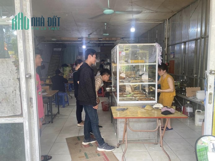 Do không thể tiếp tục công việc nên mình cần sang nhượng lại quán