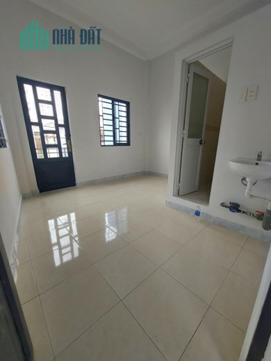 Bán nhà hẻm 5m Âu Cơ Tân Bình- 4 tầng 67m2- 9PN cho thuê 30 triệu giá 7 tỷ 1