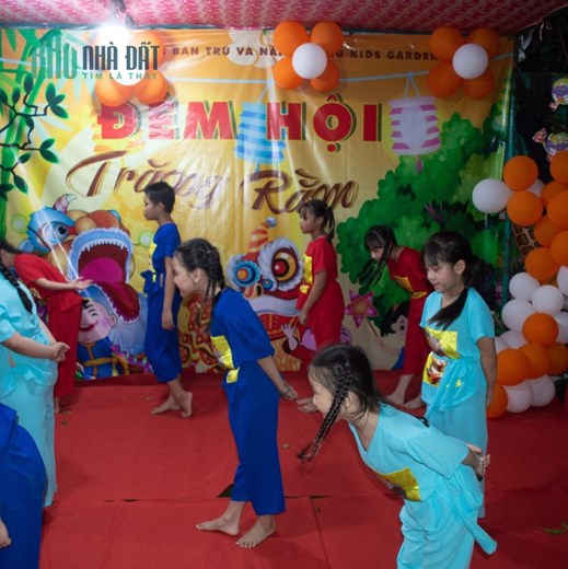 CẦN SANG NHƯỢNG GẤP 50% CỔ PHẦN CƠ SỞ BÁN TRÚ VÀ NĂNG KHIẾU KIDS GARDEN