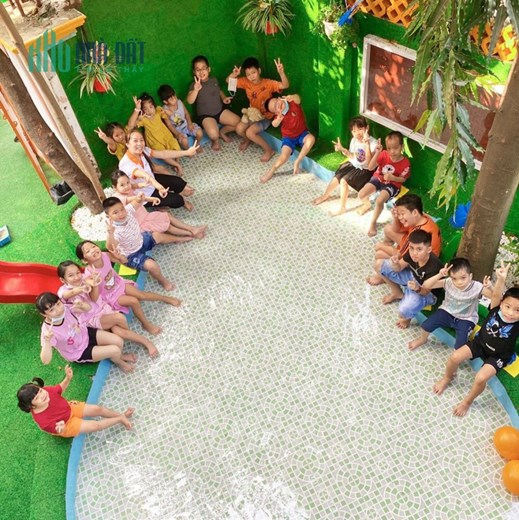 CẦN SANG NHƯỢNG GẤP 50% CỔ PHẦN CƠ SỞ BÁN TRÚ VÀ NĂNG KHIẾU KIDS GARDEN
