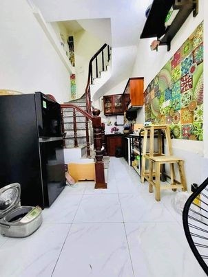 Nhà Bạch Mai, trung tâm Hai Bà Trưng 43m2 4T giá cực ngon chỉ 3 tỷ7