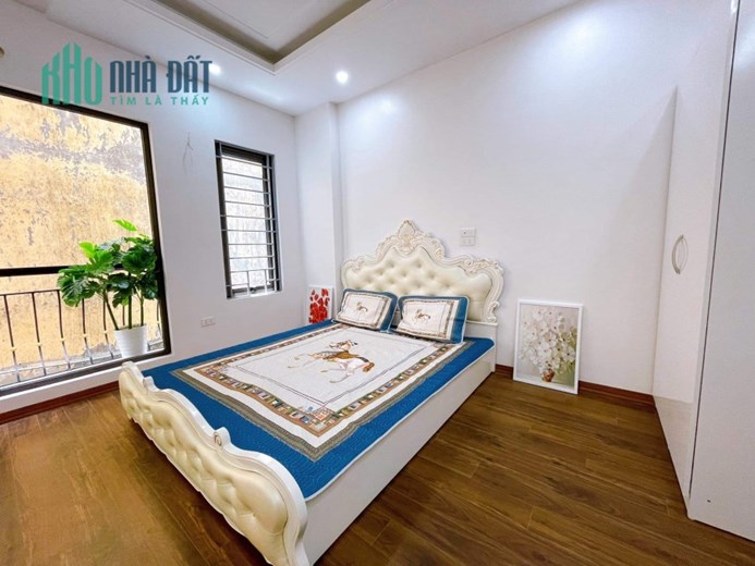 Chỉ nhỉnh 6 tỷ có ngay nhà 4 tầng Kinh doanh, Ô TÔ, Tại Mỹ Đình
